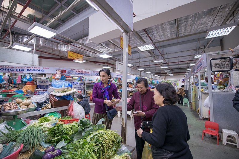 Sạp bán rau củ